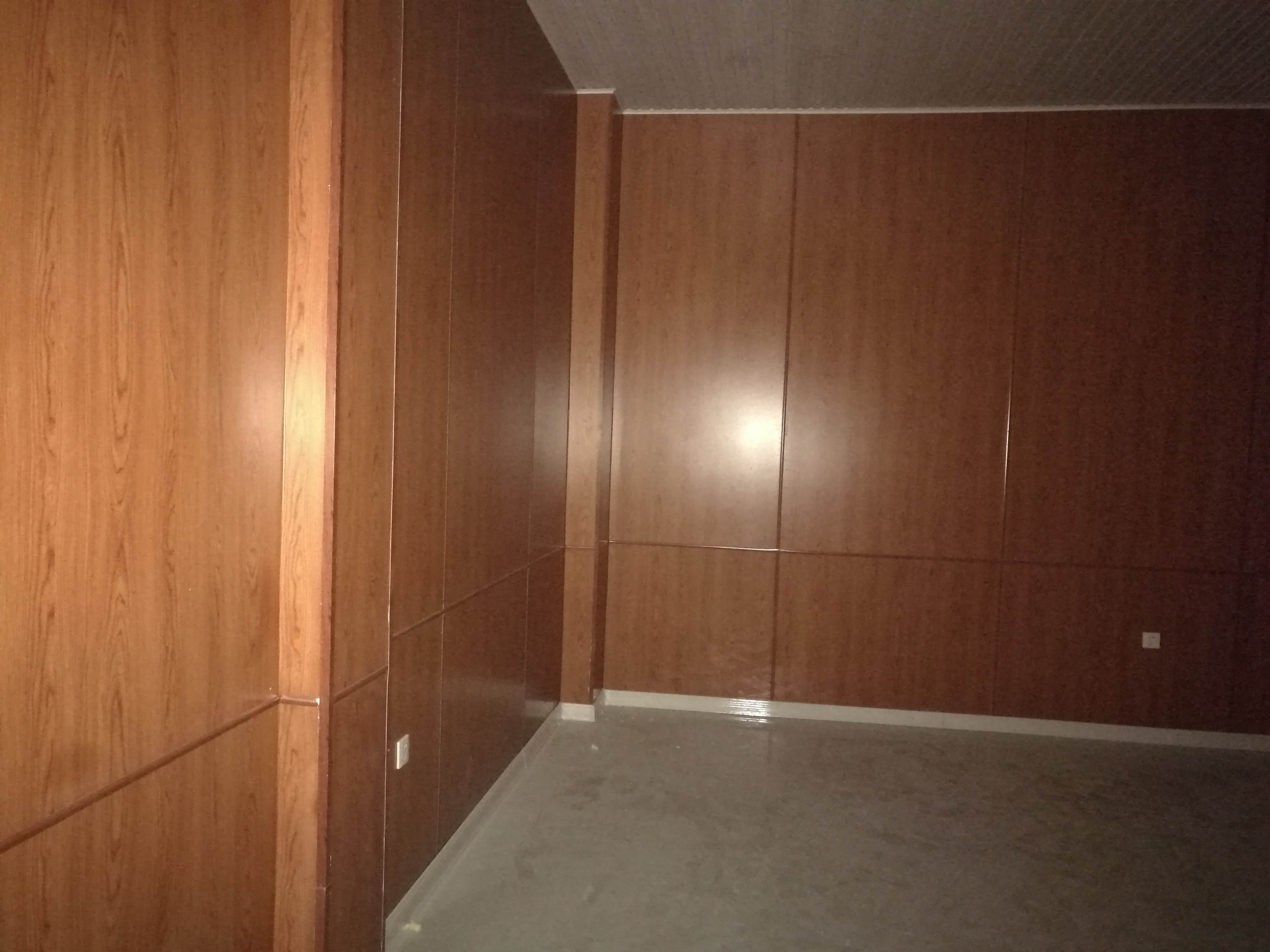 洁净板包柱子处理方法